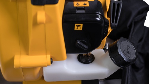 Бензиновая воздуходувка-измельчитель CHAMPION GВV326S фото 3